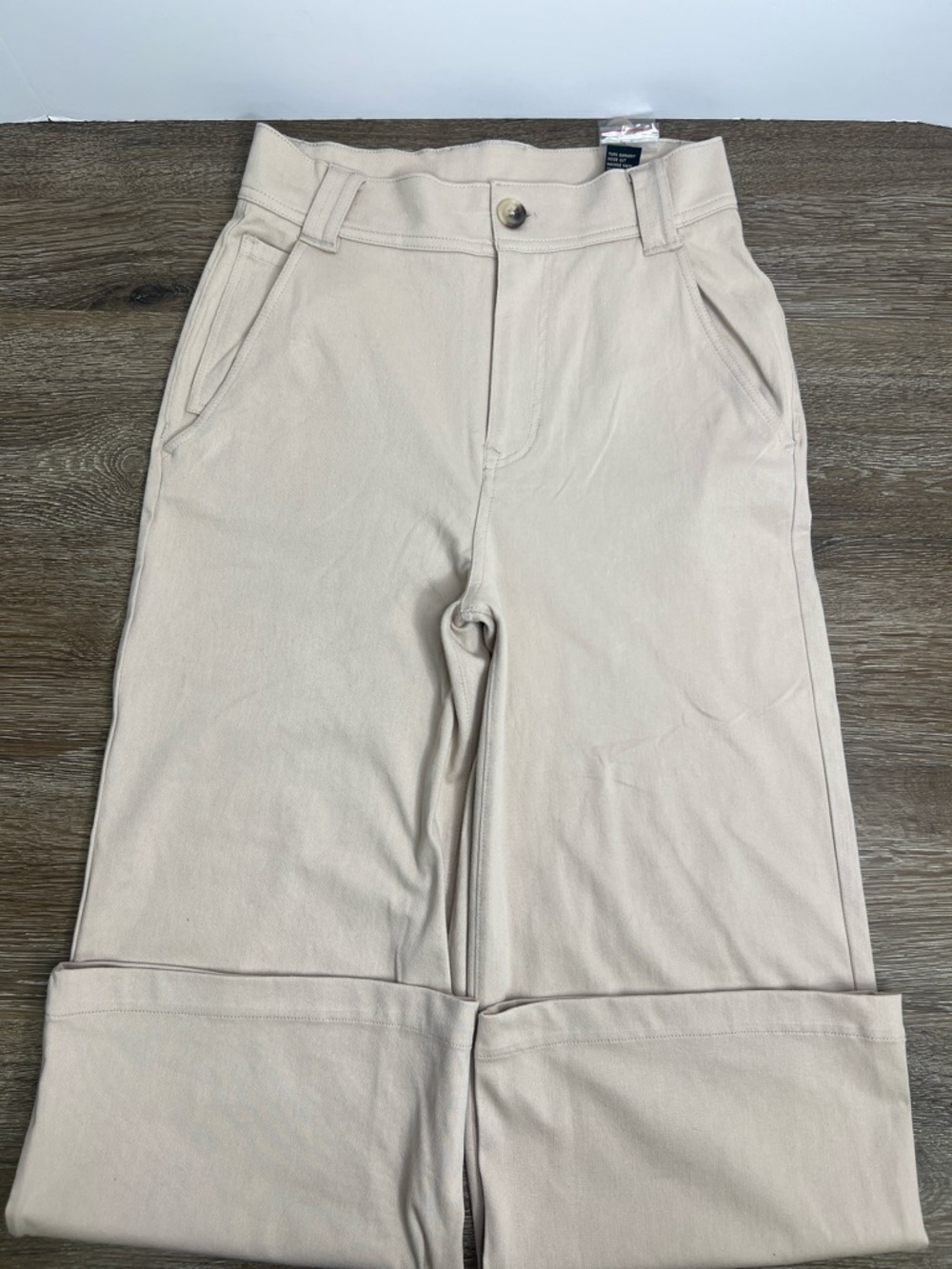 DG2 by Diane Gilman High Rise Wide Leg Pants Size 2 |  Cropped  Stretch Trouser